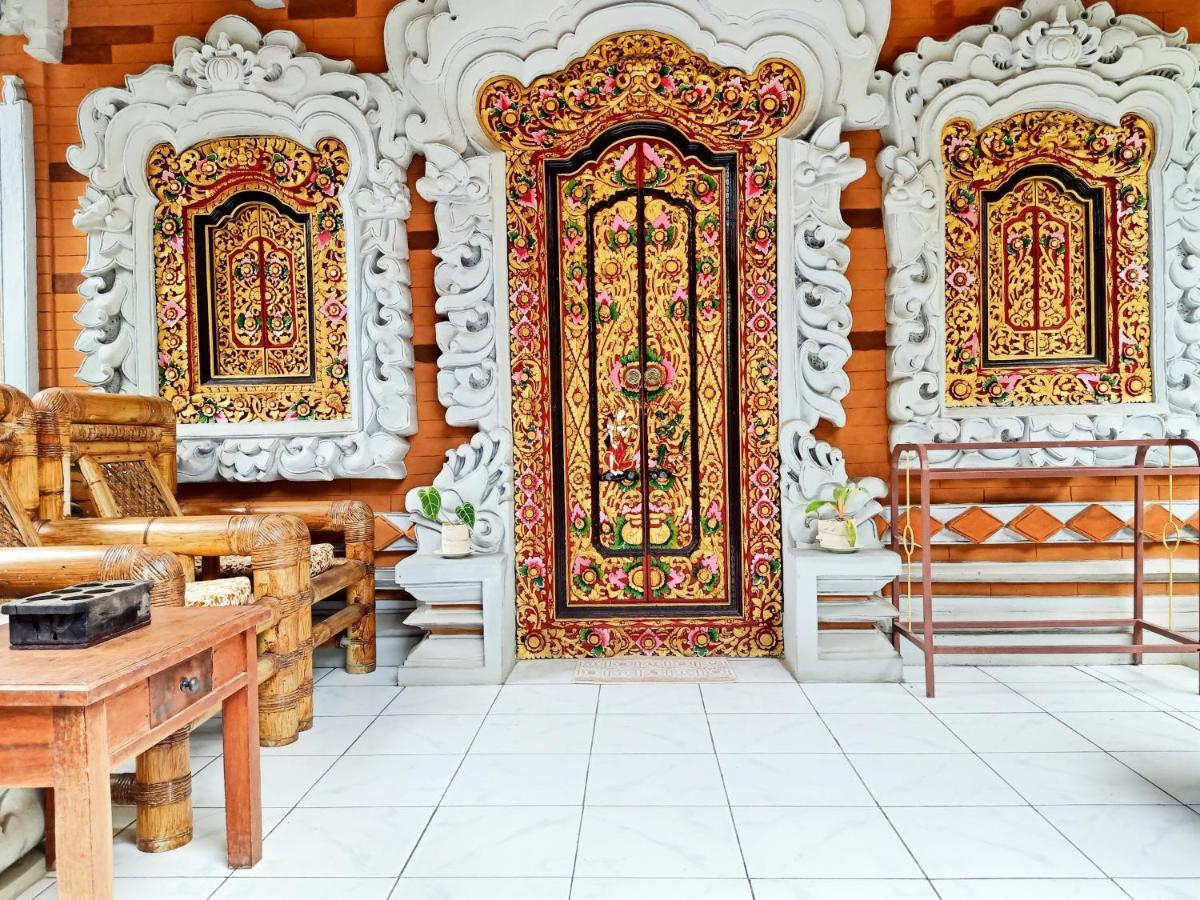 Binaria Museum Hotel Lovina  Exterior photo